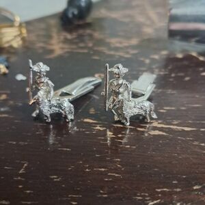 Sarah Coventry Silver Cowboy Cufflinks